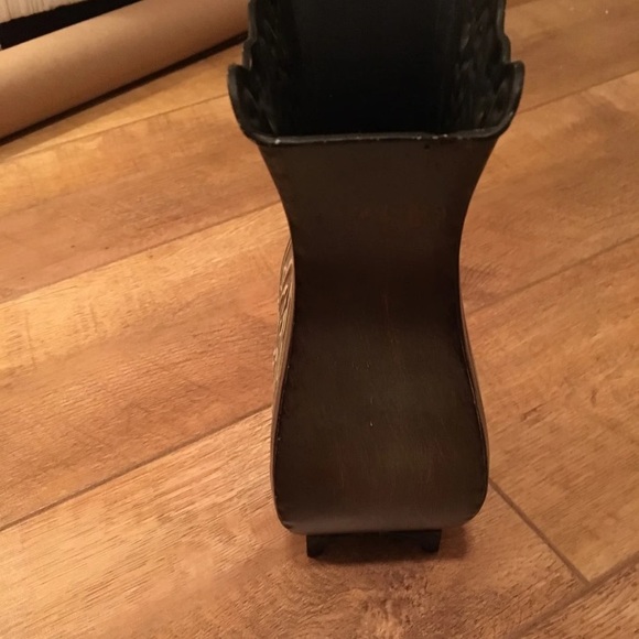 Home Decor - Picture 2 of 6